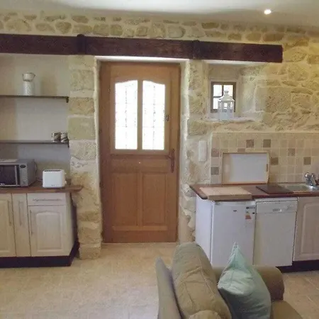 Glycine Comfortable Holiday Casa vacanze *